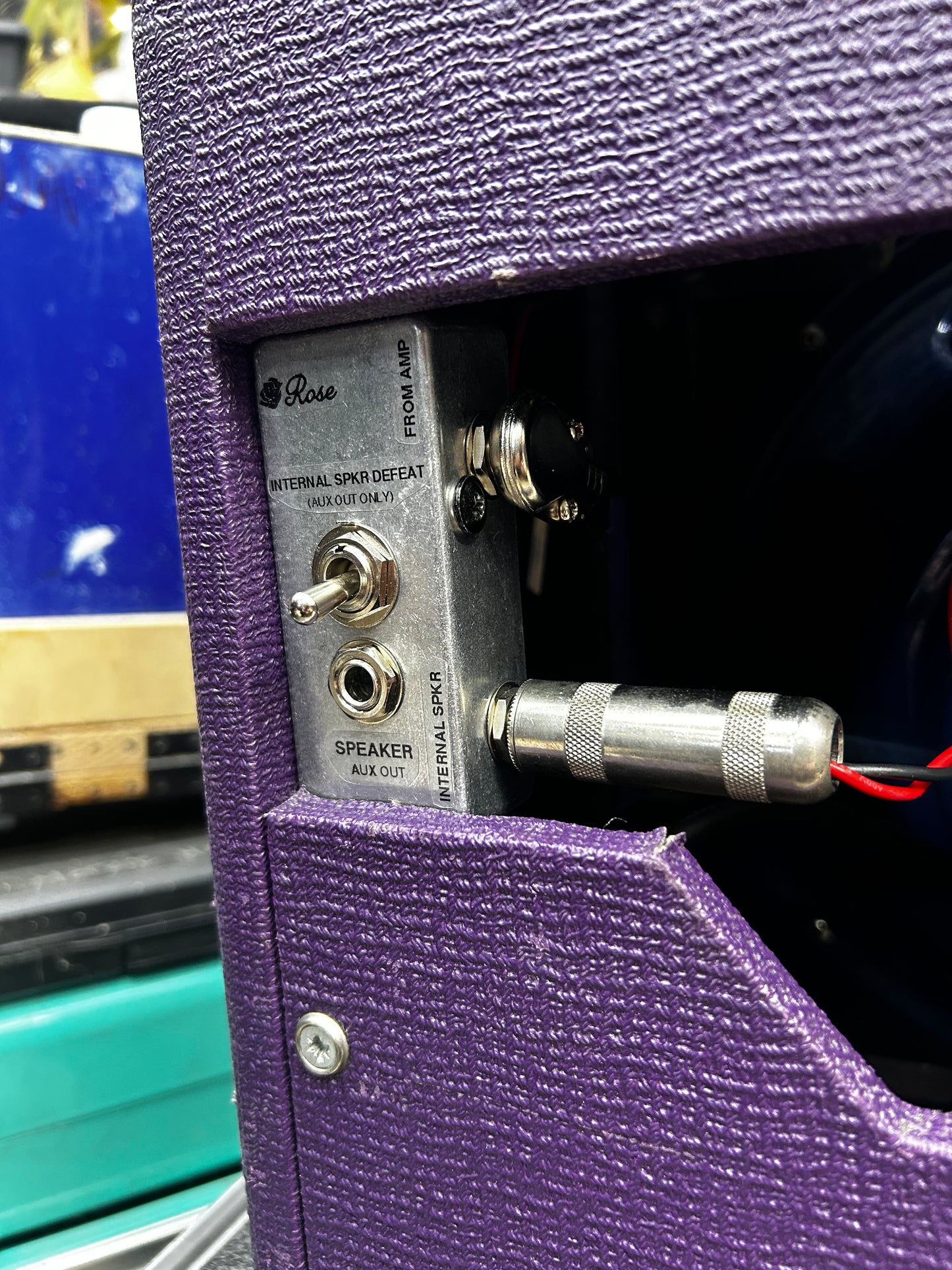 Speaker Switcher - Cabinet Mountable