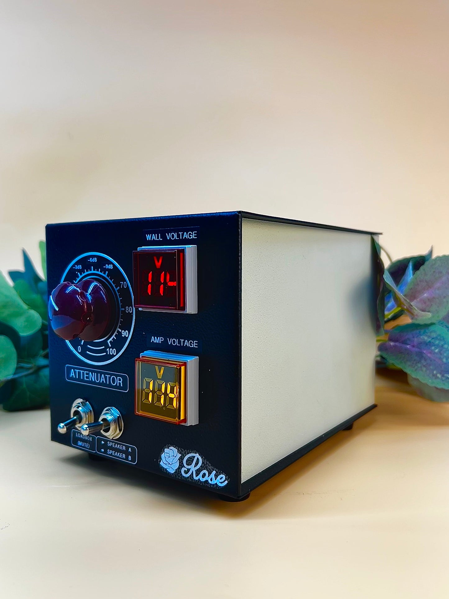 AMP IV - Speaker Attenuator / AC Voltage Reduction