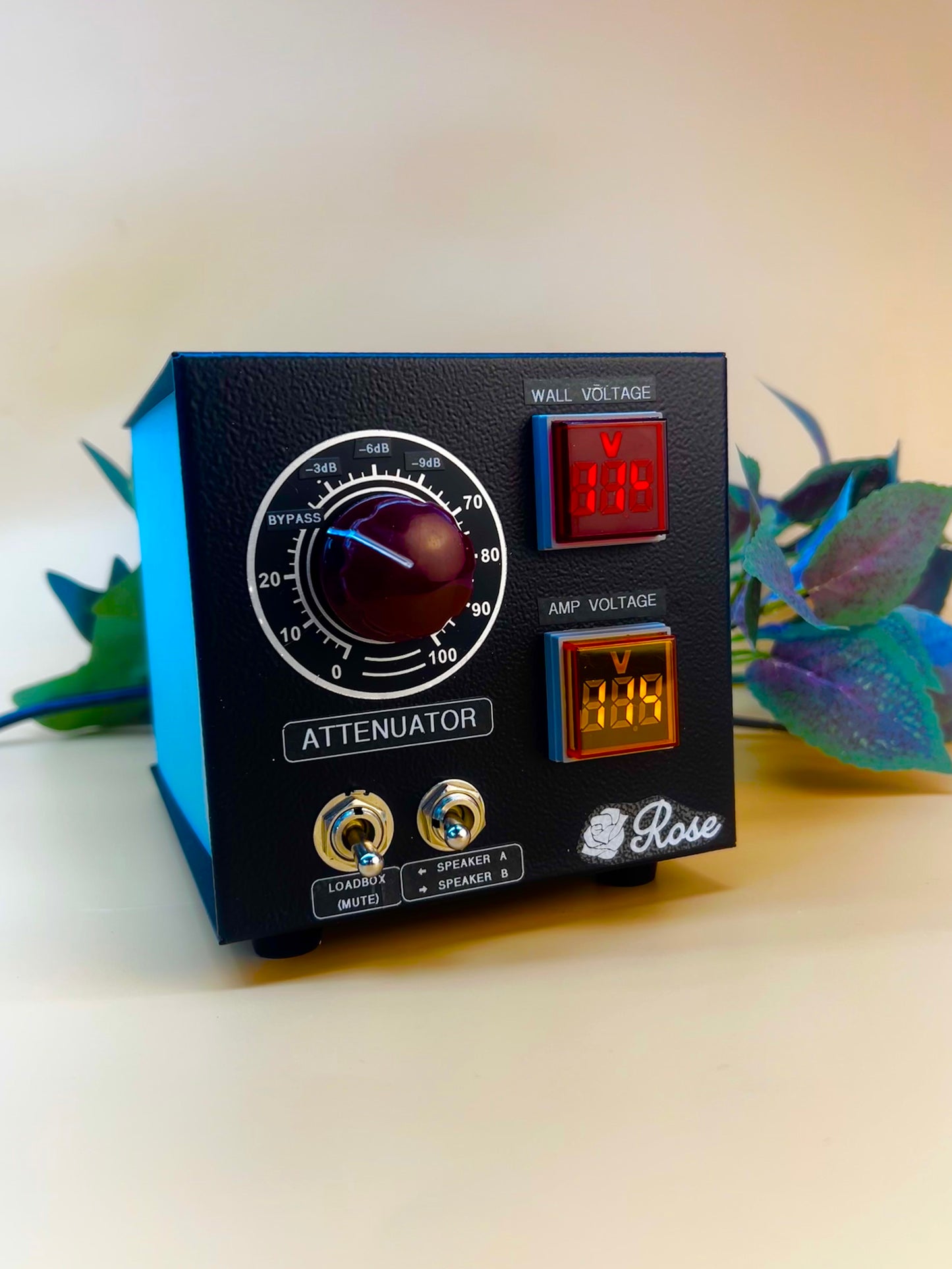 AMP IV - Speaker Attenuator / AC Voltage Reduction