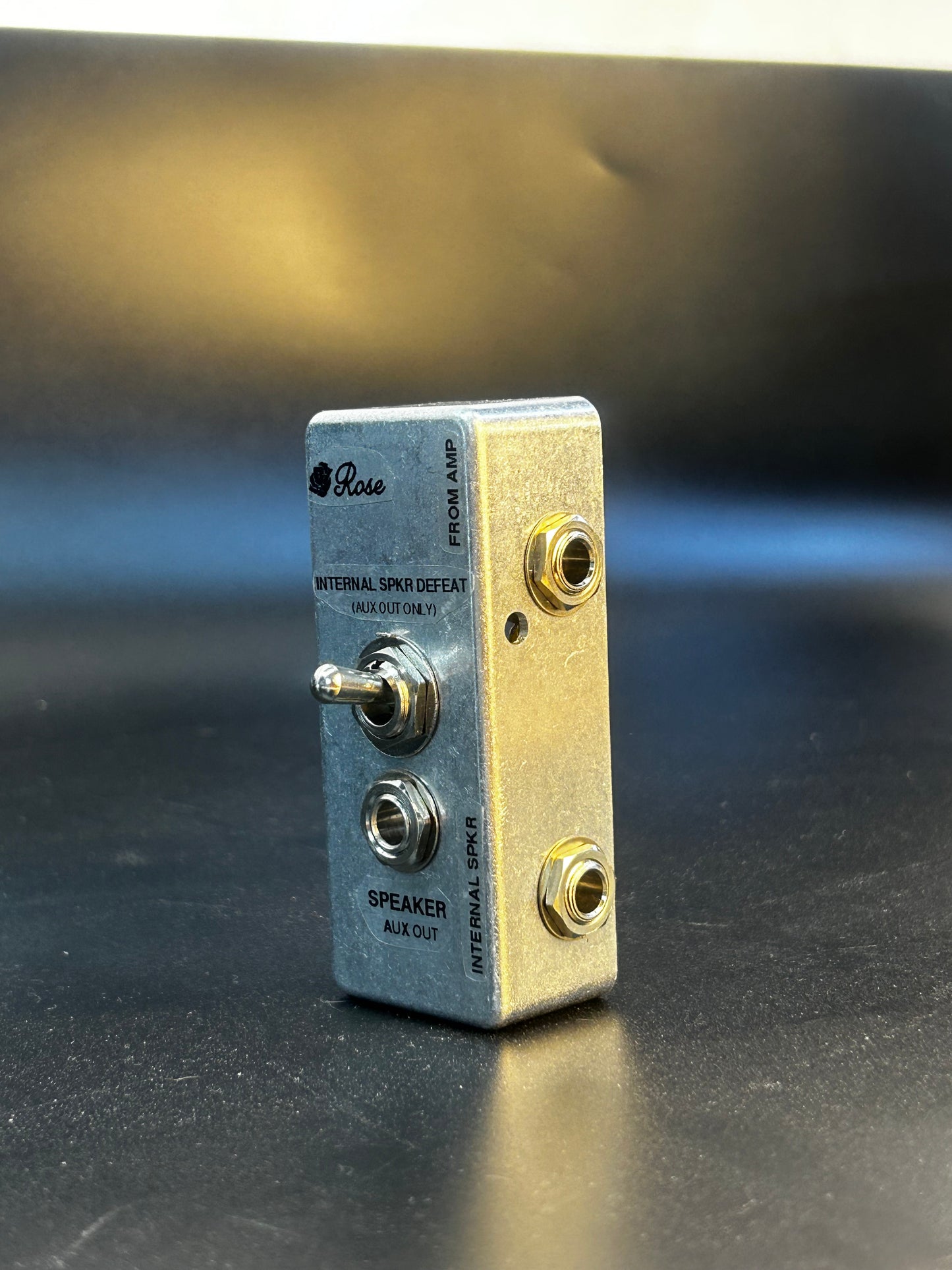 Speaker Switcher - Cabinet Mountable